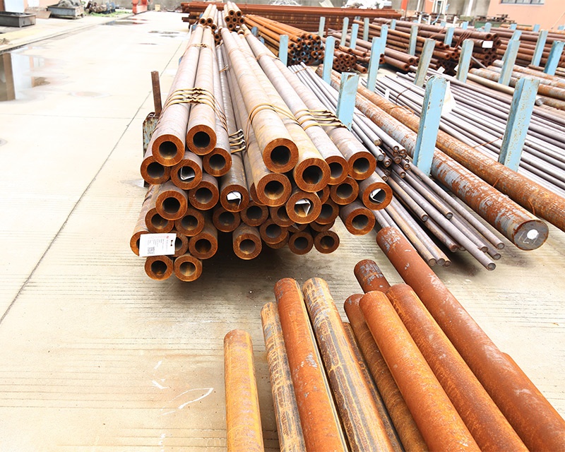 冶鋼定制35CrMo（調(diào)質(zhì)）42CrMo（調(diào)）、8620各種規(guī)管材
